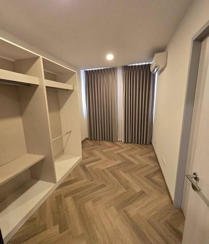 MHR268 ดีไซน์สวยพร้อมอยู่! ให้เช่าบ้านเดี่ยว Noble Gable วัชรพล-เพิ่มสิน Built-in ทั้งหลัง แอร์ 4 ตัว ประตูไฟฟ้า บนเนื้อที่ 64 ตร.วา 3