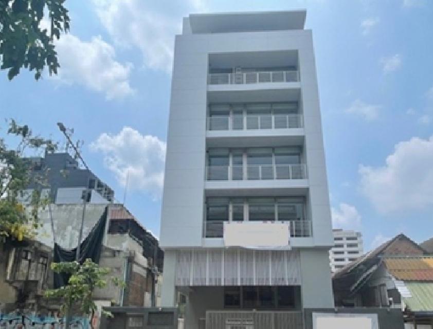 ให้เช่าอาคาร / อาคารสำนักงาน 7 ชั้น Standalone ย่านสี่พระยา ริมถนนสุรวงศ์ ทำเลดีมาก ใกล้ MRT หัวลำโพง เพียง 1 กิโลเมตร / จอดรถใต้อาคาร 10 คัน 7