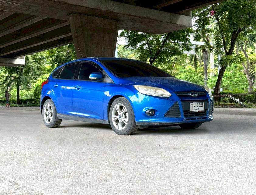 ขายรถ Ford Focus 1.6 Hatchback ปี 2013 สีน้ำเงิน เกียร์ออโต้
