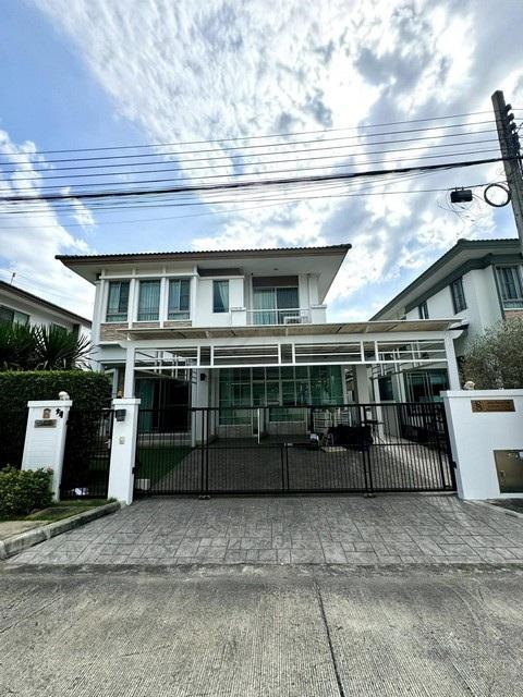 ขายบ้านเดี่ยว 2 ชั้น 56 ตรว. โครงการมัณฑนา เลค วัชรพล ฝั่งทะเลสาบเฟสแรก เข้าได้ทั้งฝั่งสายไหม56 และสุขาภิบาล5 ใกล้สารสาส 1
