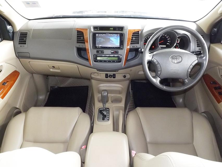 TOYOTA FORTUNER 2.7V AUTO ปี  2010 ติดแก๊สLPG รหัส KCY8160 9