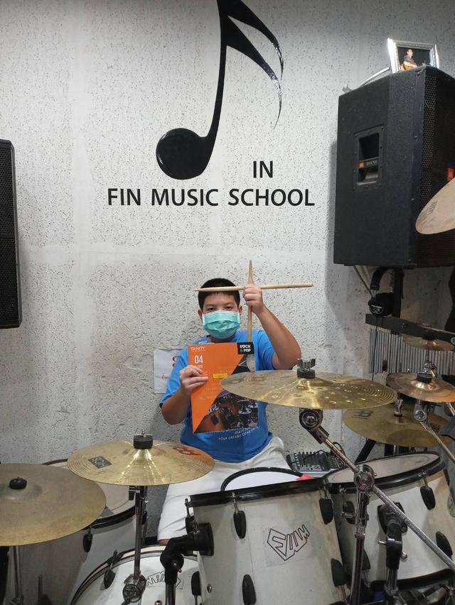 รับสอนกลองทุกประเภท ที่ Fin Music School 13