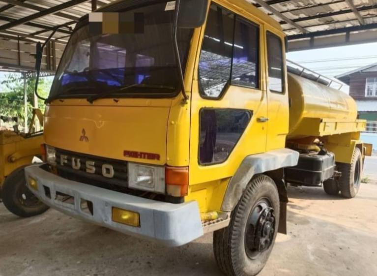 รถน้ำหกล้อ MITSUBISHI FUSO เครื่องดี