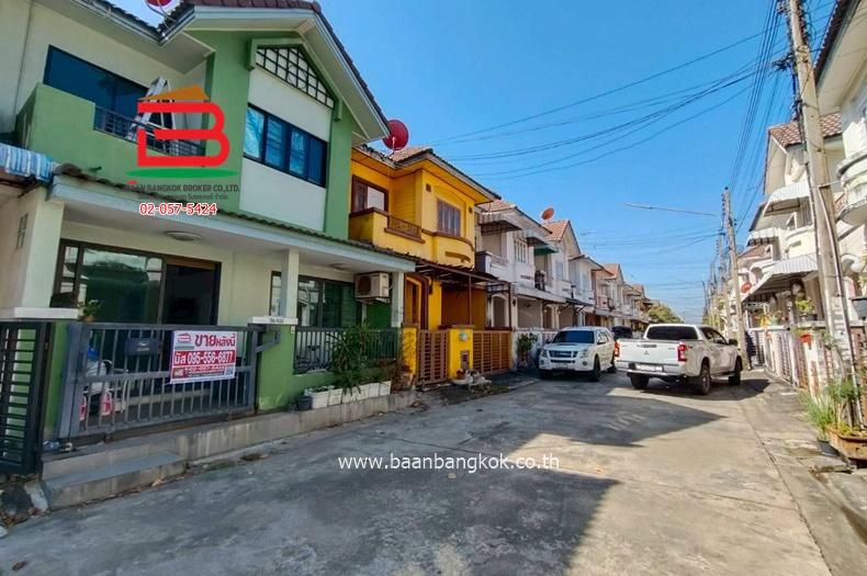 ทาวน์เฮ้าส์ วรางกูร รังสิตคลอง 3 (ใกล้โรงเรียนโชคชัย 4) เนื้อที่ 18.8 ตรว. ตำบลบึงลาดสวาย อำเภอลำลูกกา จังหวัดปทุมธานี 3