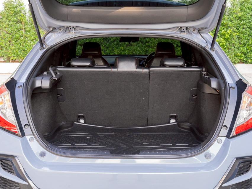 รหัสรถ 12AT2123 HONDA CIVIC 1.5 Trubo RS ( Hatchback) | ปี : 2020 17