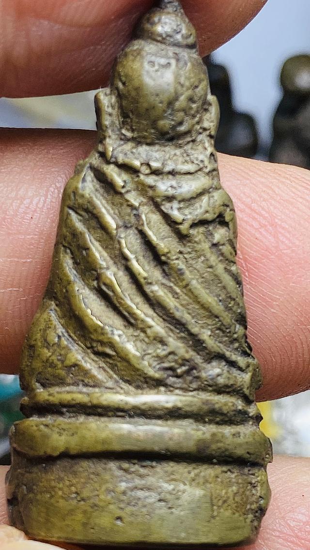 หลวงปู่เอี่ยมวัดหนัง พระกริ่ง รูปที่ 2