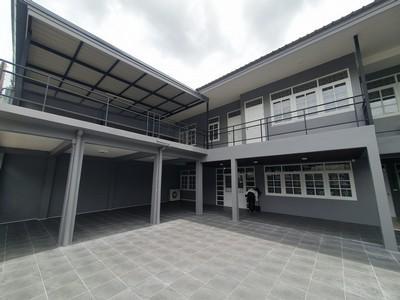 ให้เช่าบ้านเดี่ยว2ชั้น 62ตร.ว. ซอยรัชดาภิเษก3 ใกล้Fortune MRT พระราม 9 จดทะเบียนออฟฟิศได้ ห้ามเลี้ยงสัตว์ 2