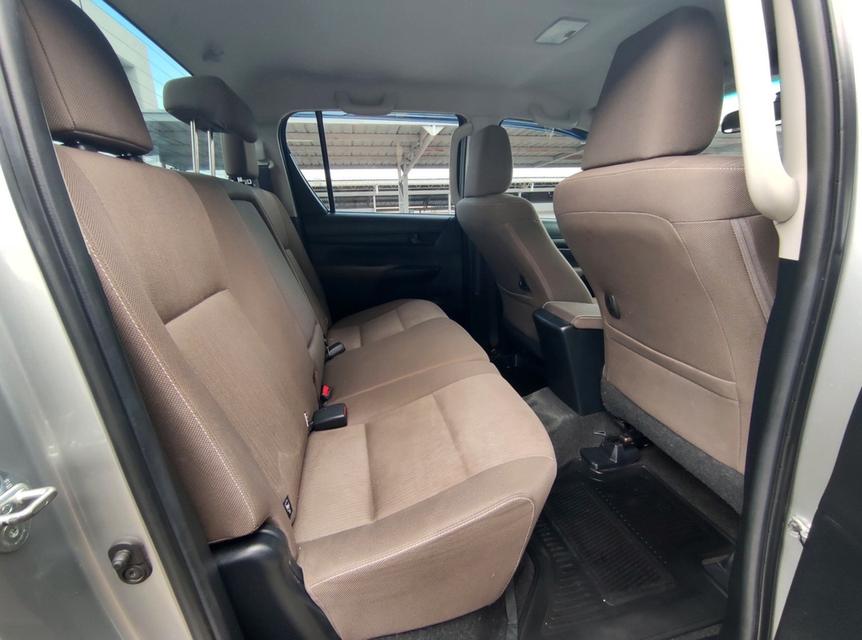 รหัสรถ CAT1646 2016. TOYOTA REVO DoubleCab 2.4 E  15