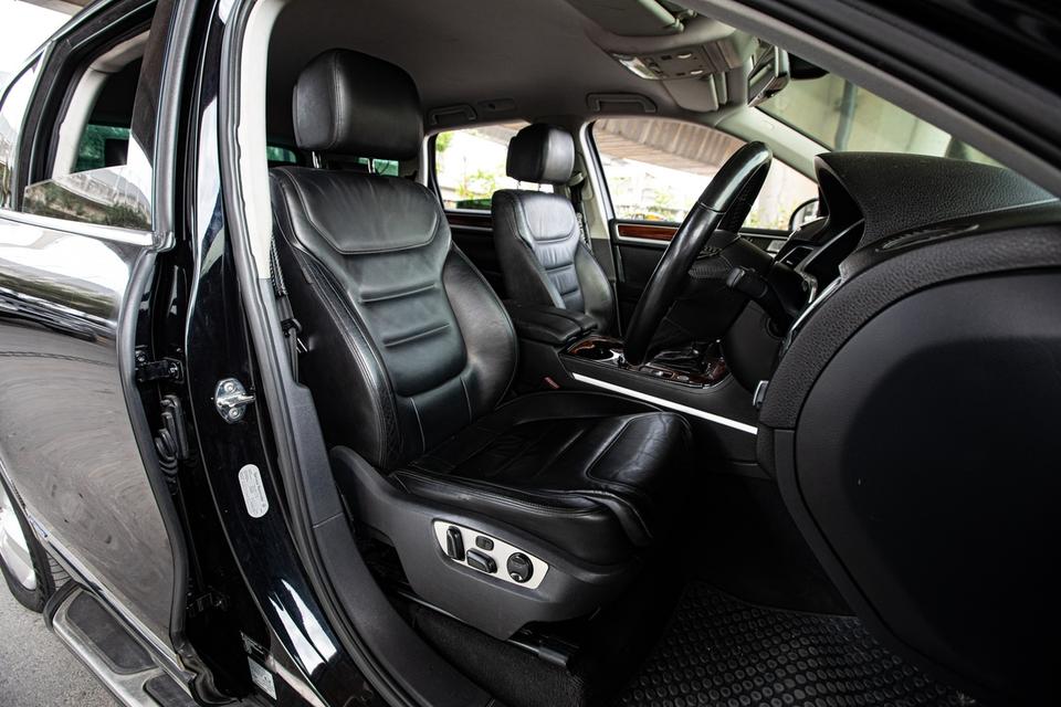 Volkswagen Touareg 3.0Hybrid ปี12 14
