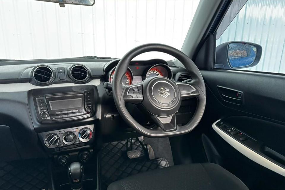 Suzuki Swift 1.2GL CVT เบนซิน เกียร์ออโต้  ปี2018 16