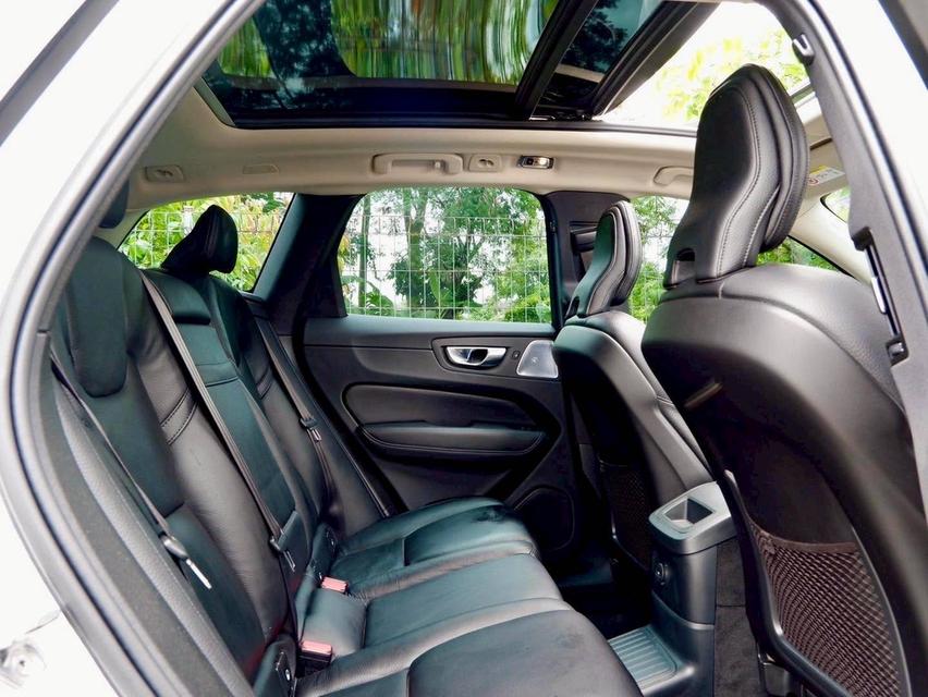 รหัสรถ PR4813 XC60 T8 Twin Engine AWD Recharge  Inscription ปี 2021 ( MY2021 ) 10