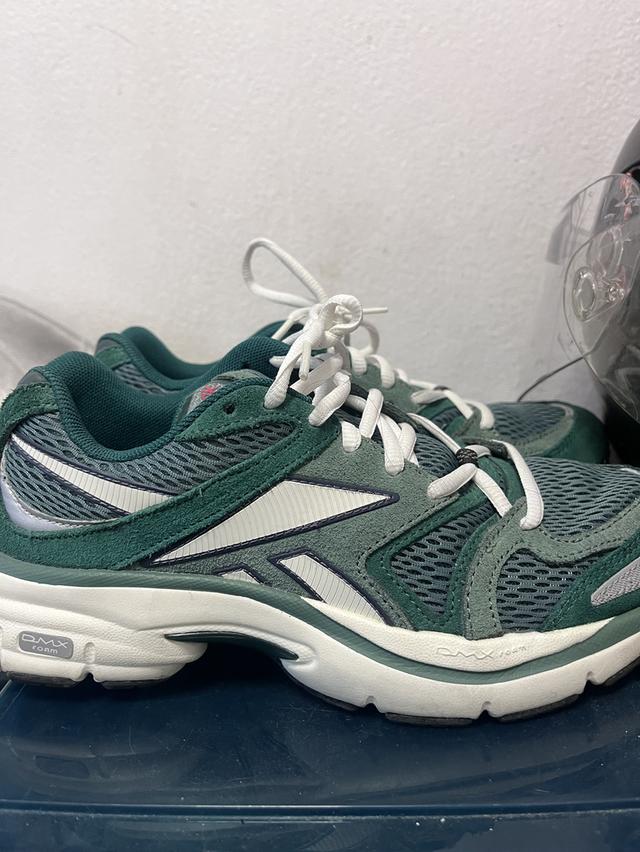 Reebok premier road plus VI