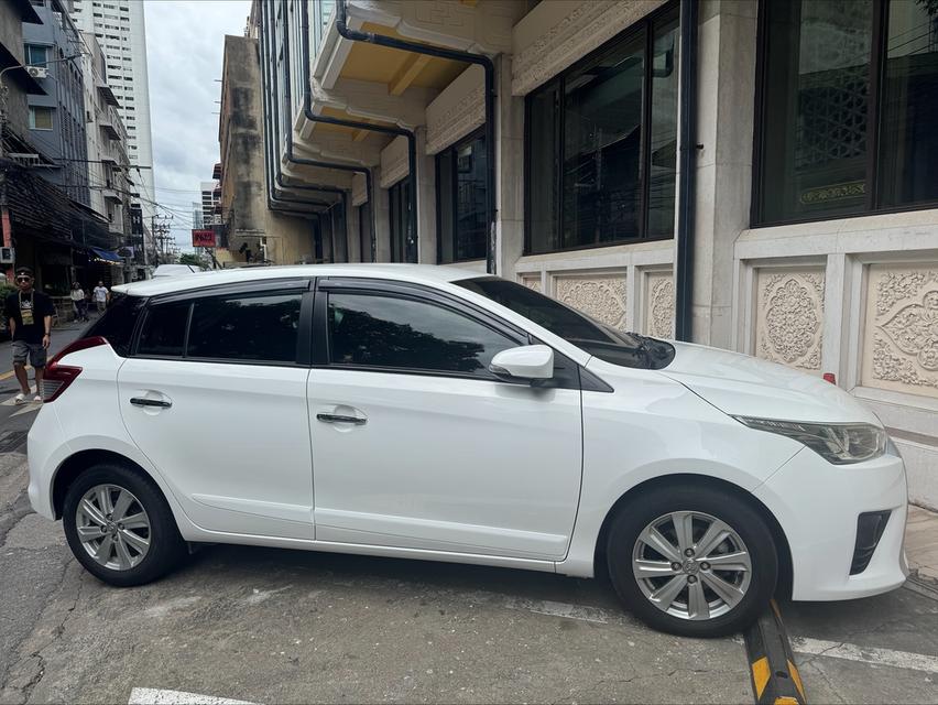 Yaris 2014 11
