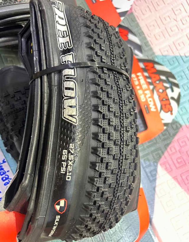 ยางเสือภูเขาขอบพับยี่ห้อ Maxxis มือสอง 2