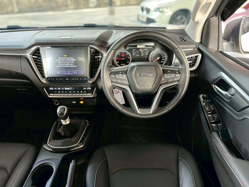 ISUZU D-MAX HI-LANDER CAB-4 3.0 Ddi ZP ปี 2020 12