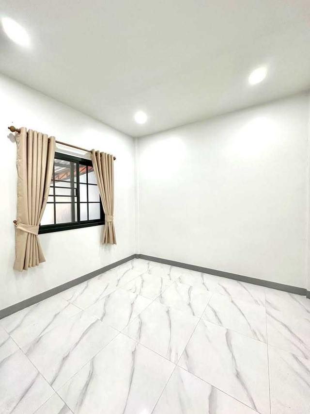 บ้านมือสองรีโนเวทใหม่พร้อมอยู่  บ่อหิน แหลมฉบัง ศรีราชา 16