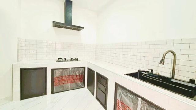 เฉลิมพระเกียรติร.9 ให้เช่าทาวน์โฮมพรีเมี่ยม 3ชั้น ชั้นลอย 18ตร.วา.ARLบ้านทับช้าง 900ม.220ตร.ม. 3นอน จัดเต็มเฟอร์ฯ รพ.สิร 7