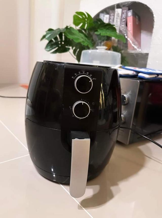 หม้อทอดไร้น้ำมัน Air Fryer 3