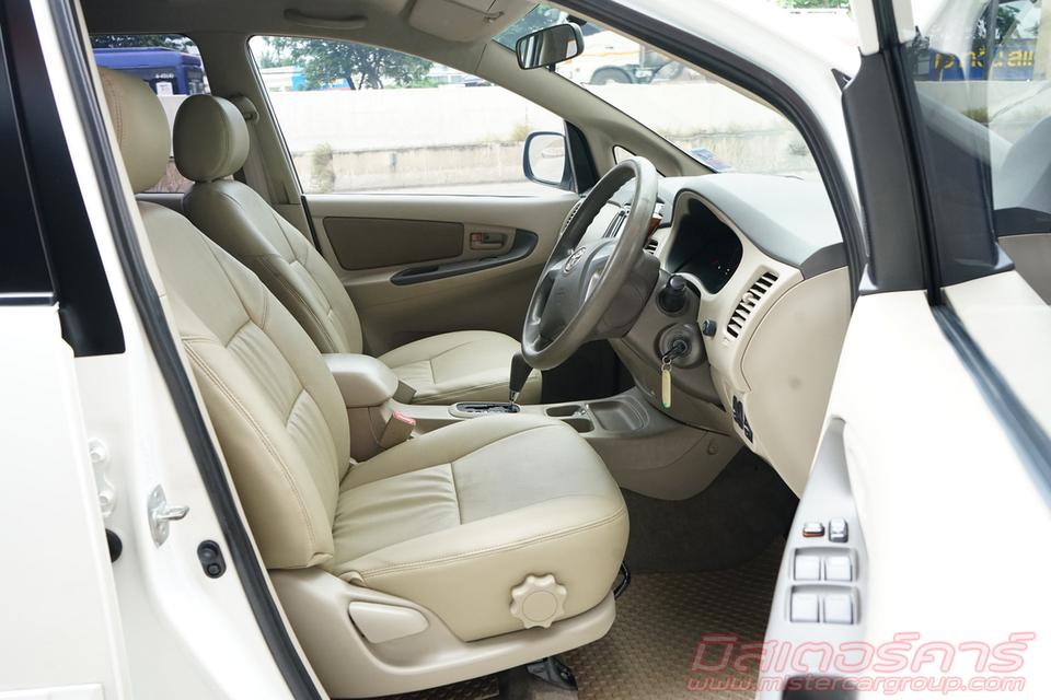TOYOTA INNOVA 2.0 G OPTION ( 9122 ) 11