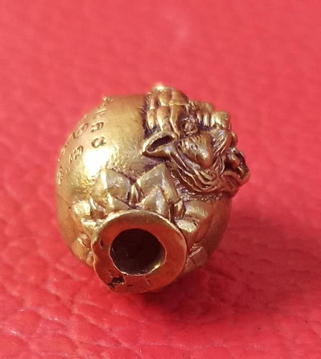 Luk Sakod Jao Payak – Tiger Guardian Amulet (Bell Metal, Dark Patina) 5