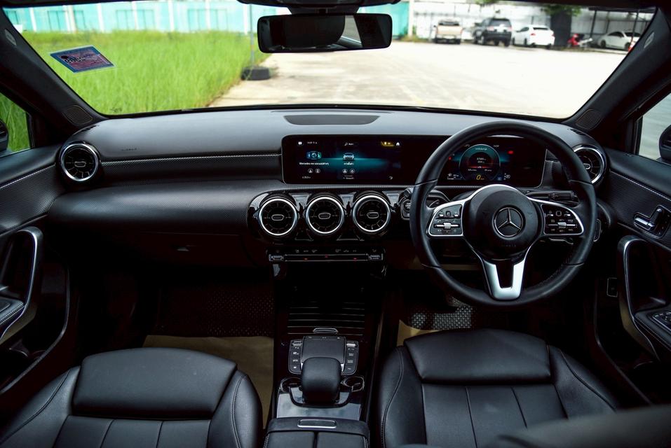 รหัสรถ CBL9242 Mercedes-Benz A200 1.3 Progressive W177 AT 2021 12