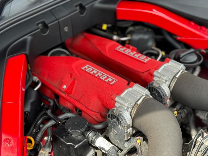 Ferrari Portofino Rosso Corsa Metallic 12