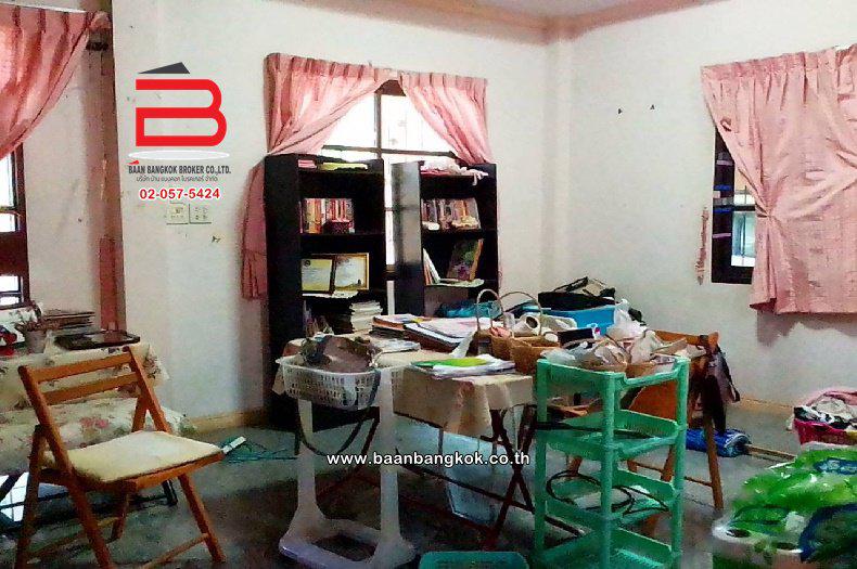 รูป บ้านเดี่ยว ใกล้อู่ช่างเอ๋เซอร์วิส เนื้อที่ 429 ตรว. ถ.หมายเลข สร.3054 อ.เมืองสุรินทร์ จ.สุรินทร์ 2