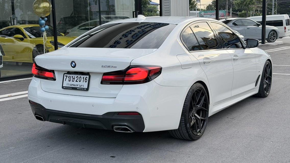 รหัสรถ KPV2016 2021 BMW 530e 2.0 M SPORT LCI รูปที่ 16