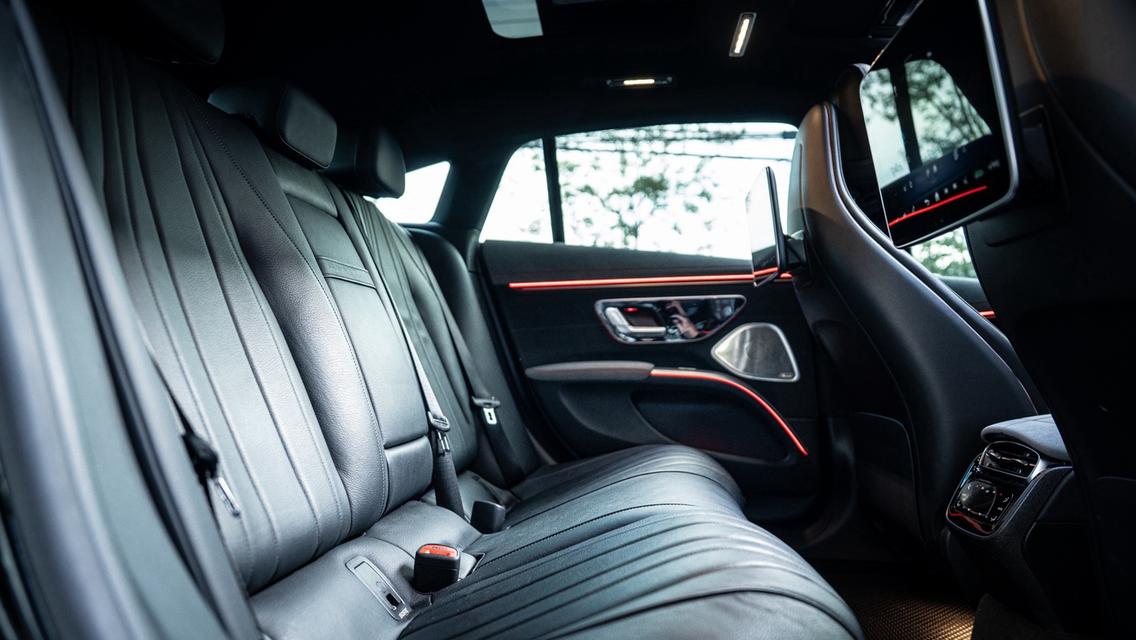 Mercedes-Benz EQS500 4Matic AMG Premium 2024 รูปที่ 19