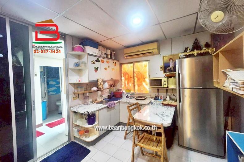 ห้องชุด ลาดพร้าวคอนโดทาวน์ โครงการ 2 เนื้อที่ 43 ตรม. ถนนลาดพร้าว แขวงวังทองหลาง เขตบางกะปิ กรุงเทพมหานคร 4