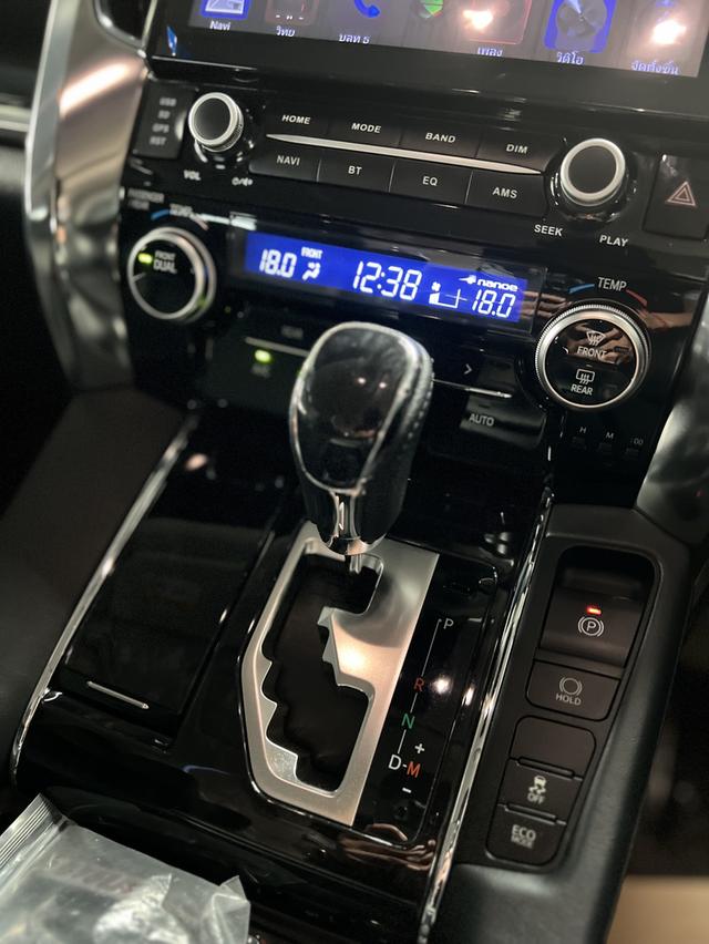 Toyota Alphard 2.5 SC Package 8