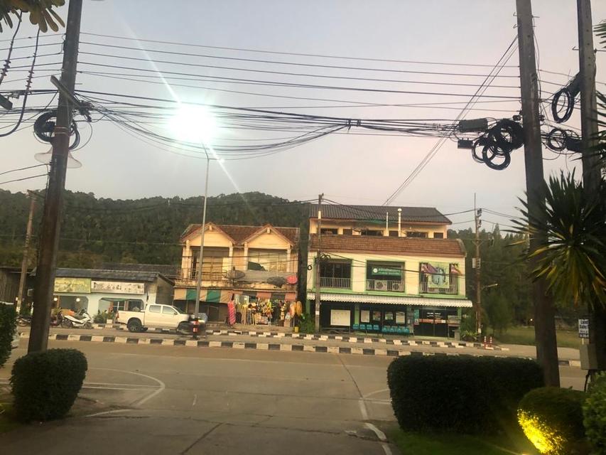 ขายที่ดินบนเกาะลันตาใหญ่ หลังสำนักงานที่ดิน ต.ศาลาด่าน ใกล้หาดพระแอะ 3