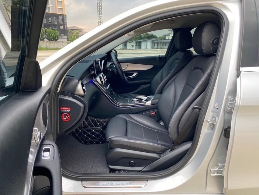 Benz C300e  Avantgarde ปี 2020 รหัส PBG8888 11