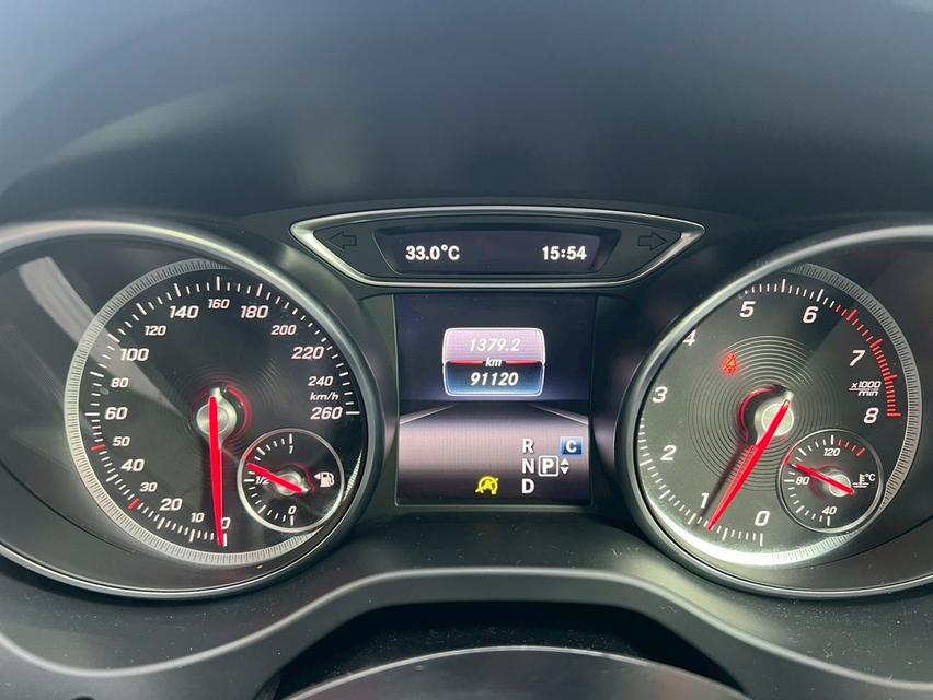 รหัสรถ NCT144 📌Mercedes Benz GLA200 1.6 Urban Facelift 2018 19