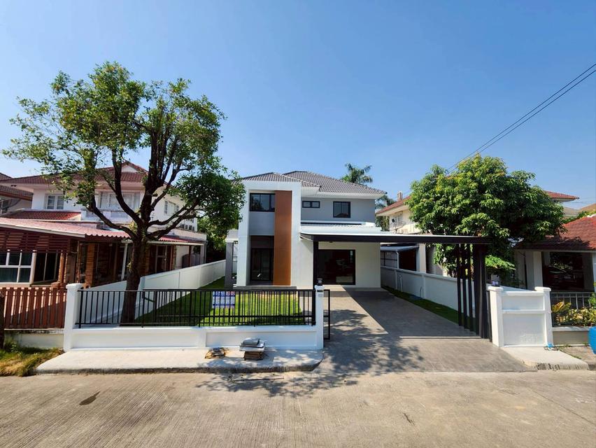 บ้านเดี่ยวหลังใหญ่ 69 ตร.ว. ในโครงการ Perfect Place รามคำแหง 1