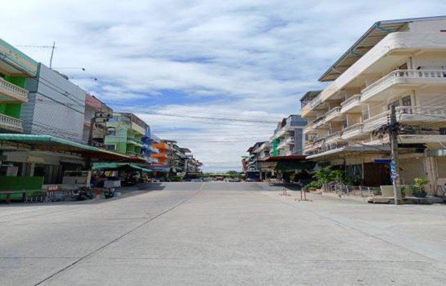 รูป บรมราชชนนี ปรับปรุงเองได้ให้เช่า 3.5 ชั้น สาย2 สาย3 ถ.ปิ่นเกล้า