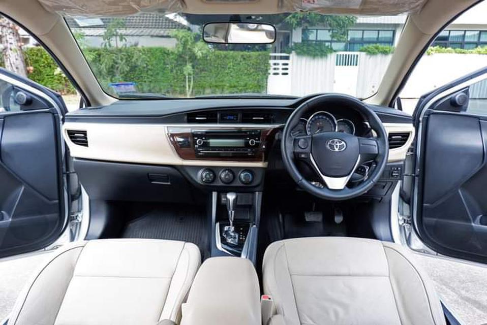 Toyota ALtis 1.6G 2015 3