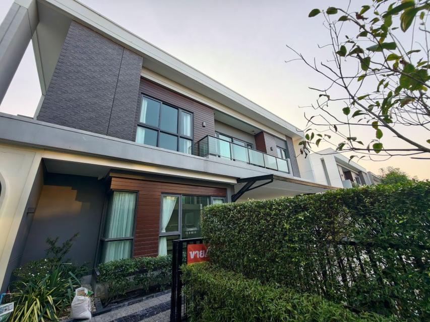 ขายหรือให้เช่า บ้านเดี่ยว 2 ชั้น หลังมุม โครงการเดอะ ซิตี้ สุขุมวิท-อ่อนนุช ทำเลดี เดินทางสะดวก 2