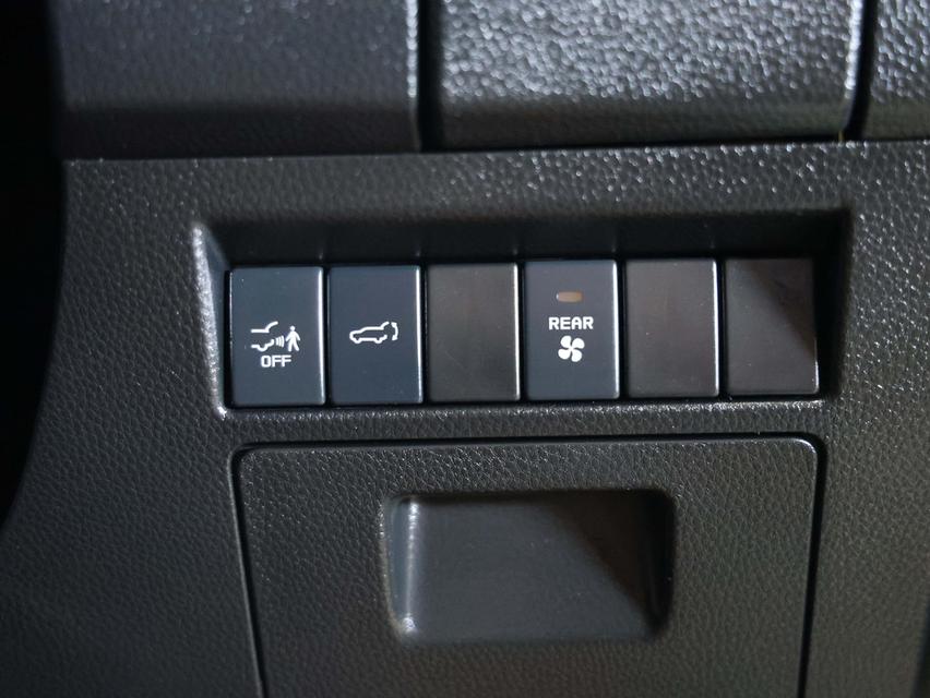 2023 Isuzu MU-X 3.0 (ปี 20-26) Ultimate SUV AT รูปที่ 13