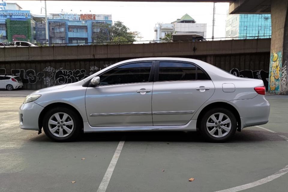 Toyota Corolla Altis 1.6 E CNG Auto ปี 2012  2