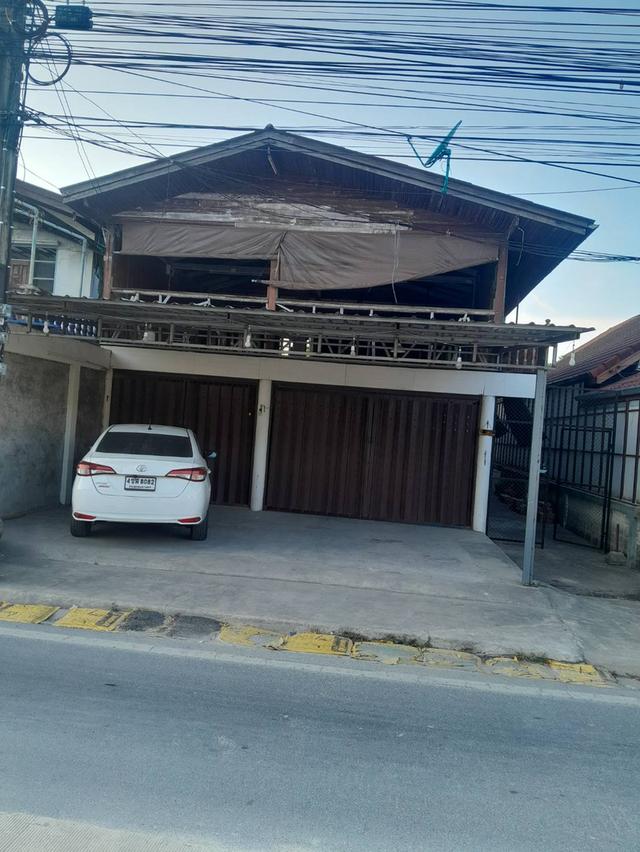 บ้านพร้อมที่ดิน 108 ตรว. 1