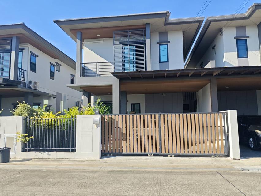 บ้านแฝด หมู่บ้านภูมิชนก พุทธมณฑลสาย 4-5 2