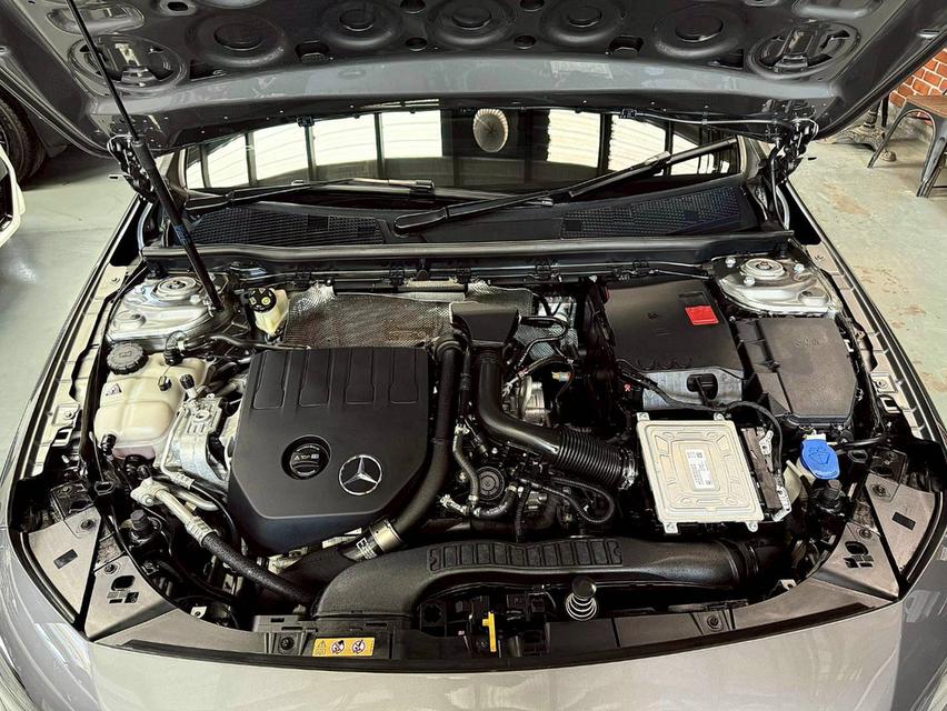 Mercedes Benz A200 AMG Dynamic ปี 2021 15