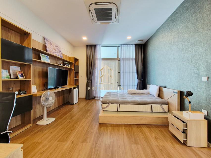 VIVE Rama 9 – Luxurious 3-Story Home in Modern Japanese Design 14