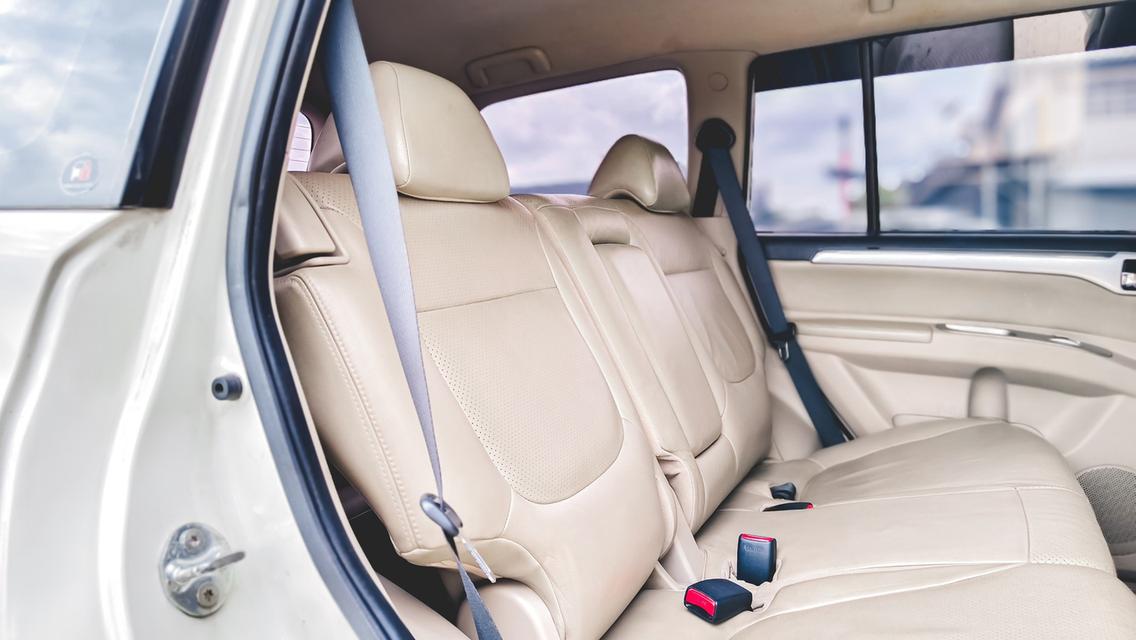 🎯 Mitsubishi PAJERO SPORT 2.5GT 4WD A/T ปี 2011 💯🚘 รถสีขาว 🚘💯 รถบ้านแท้ 💯🕰 เลขไมล์ 266,xxx km.✔ ไฟหน้าโปรเจคเตอร์✔ ไฟ รูปที่ 10