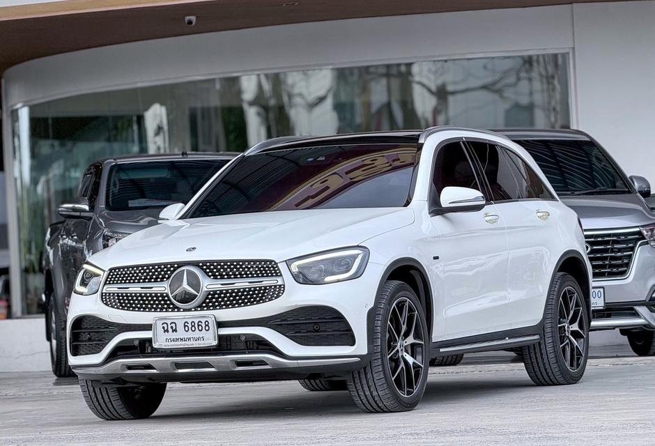 ปี 2020 BENZ GLC-CLASS, 300e AMG DYNAMIC โฉม W253 ปี14-23 รถมือเดียวป้ายแดงเซอร์วิสศูนย์ตลอด 6