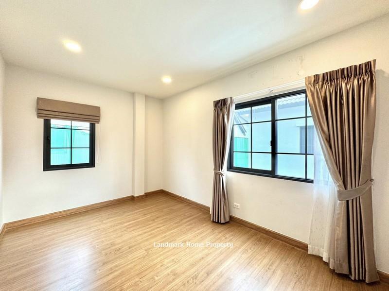 LM25-0158 ขายบ้านเดี่ยว หลังใหญ่ เซนโทร พระราม5 นครอินทร์ เนื้อที่ 62 ตรว 4 นอน 4 น้ำ ต่อเติมครัว 5