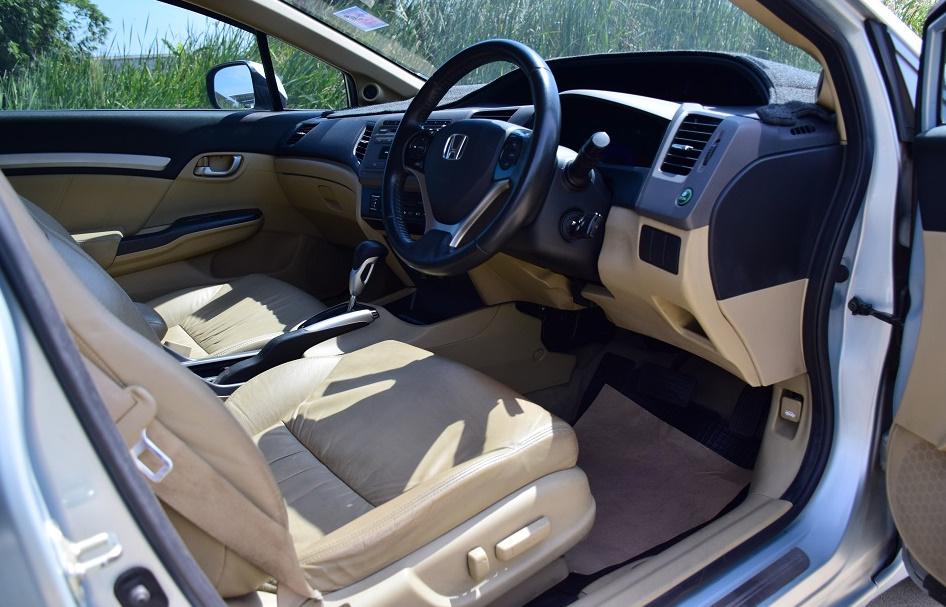 HONDA CIVIC 1.8E ปี2012 8