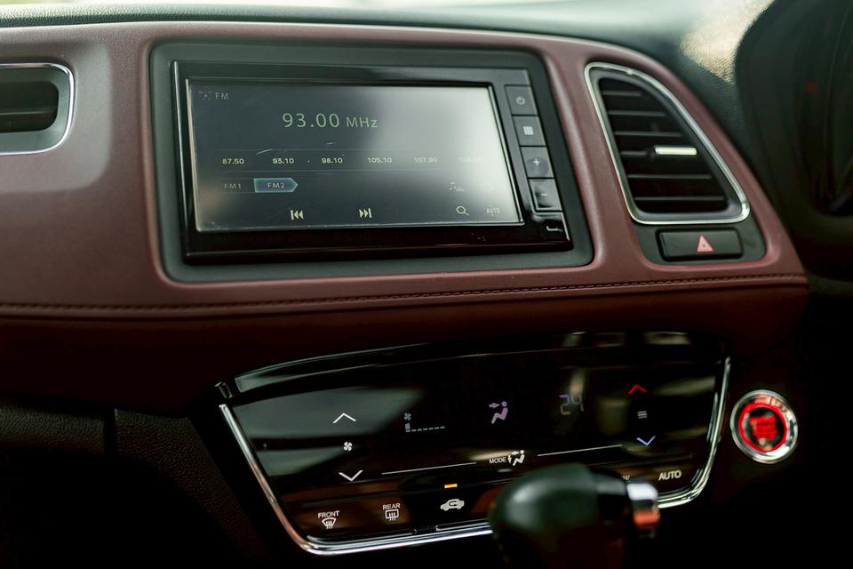 Honda HRV 1.8RS ปี18 10