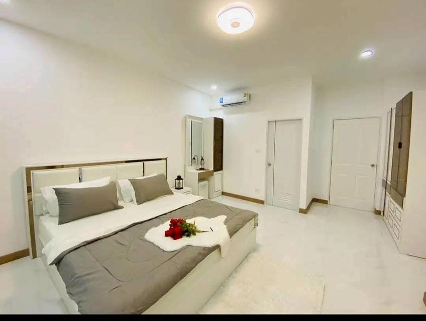 ให้เช่าบ้านเดี่ยว ตกแต่งหรู เฟอร์นิเจอร์พร้อมอยู่เครื่องใช้ไฟฟ้าครบ ซอยทุ่งเศรษฐีแยก 18 13